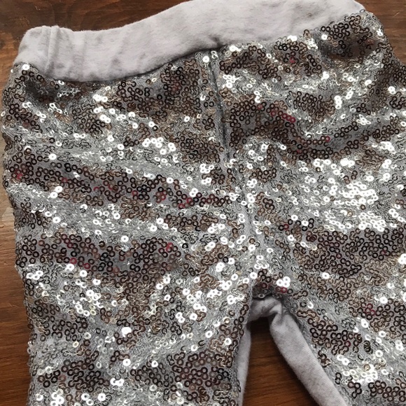 Silver Sequin pants - Picture 2 of 2